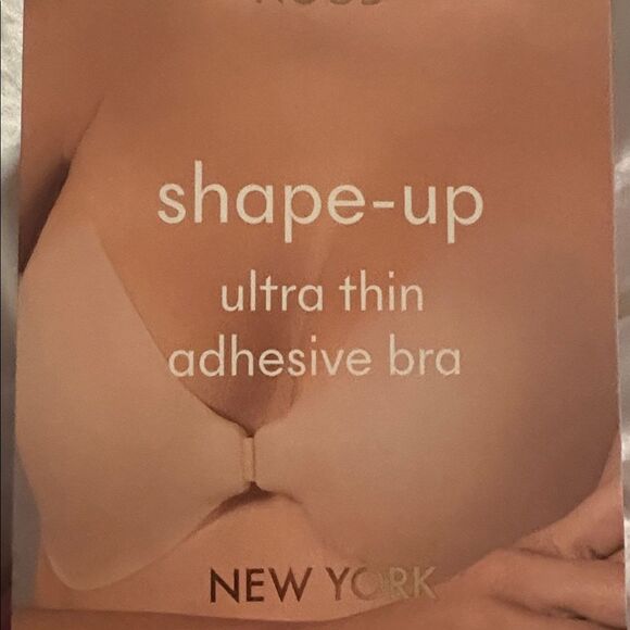 NIB Nood Push-Up Luxe Adhesive Bra in Box $49.50 - Picture 6 of 8